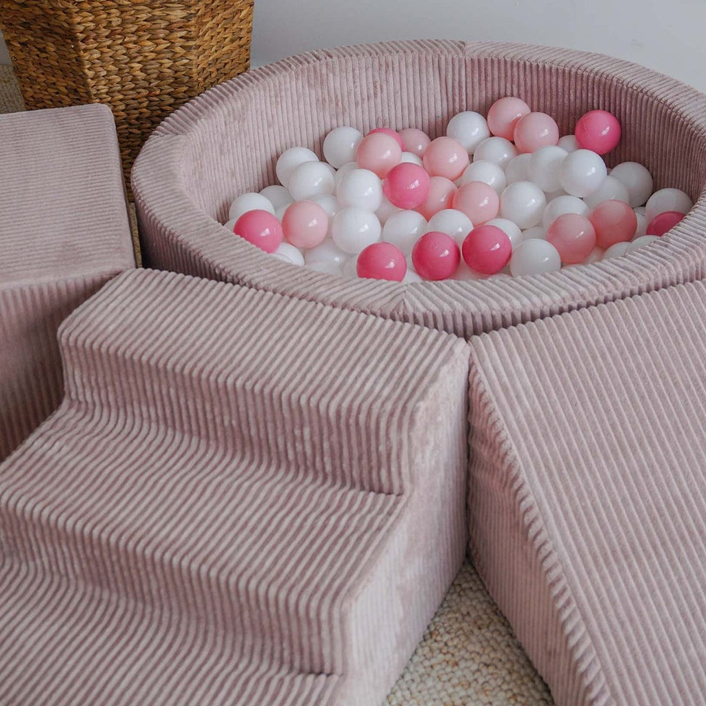 rib velvet roze pink dirty pink oud roze speelblokken zachte blokken foamblokken ballenbad ballenbak accessoires hindernissenparcours moje ballenbadballen ballenbakballen