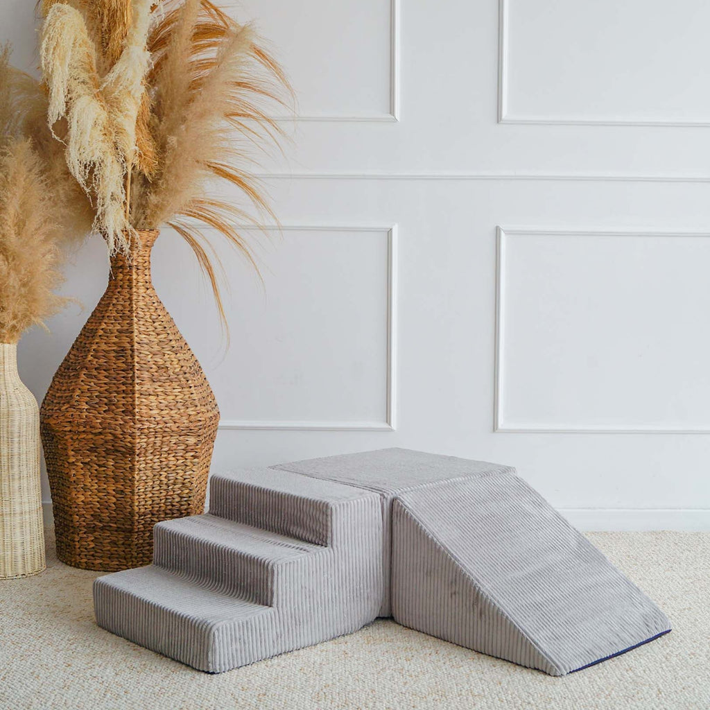 zachte blokken rib stof velvet grijs grey ballenbad accessoires trapje driehoek kubus moje 