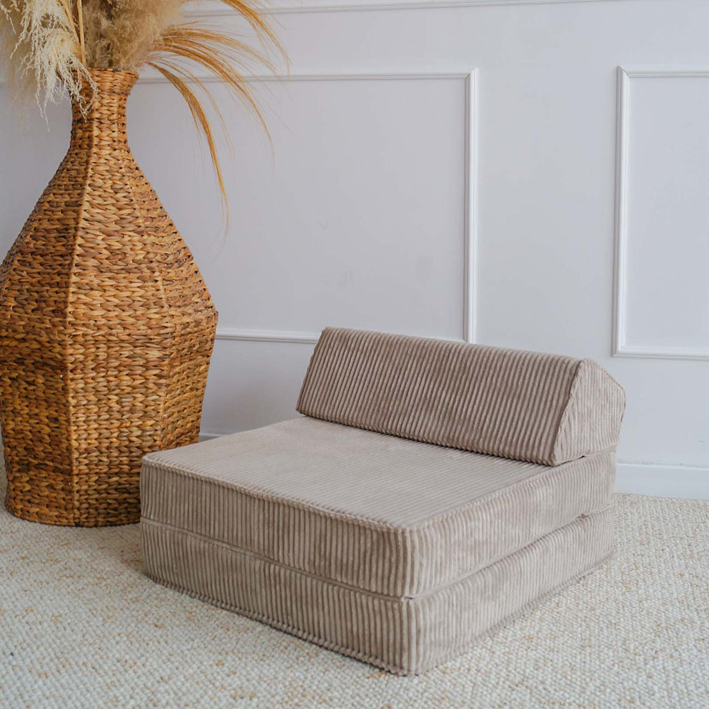 speelbank lounger slaapbank kinderbank zitbank rib lounger dark beige bruin moje 